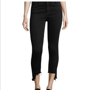 Rag & Bone 10 in Capri Jeans w/ destroyed hem